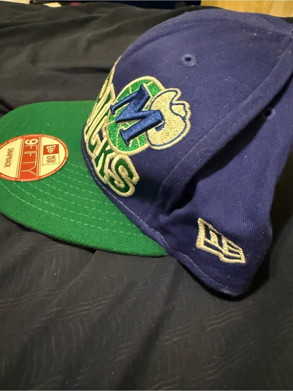 *USED* New Era Hardwood Classics Vintage Dallas Mavericks Snapback